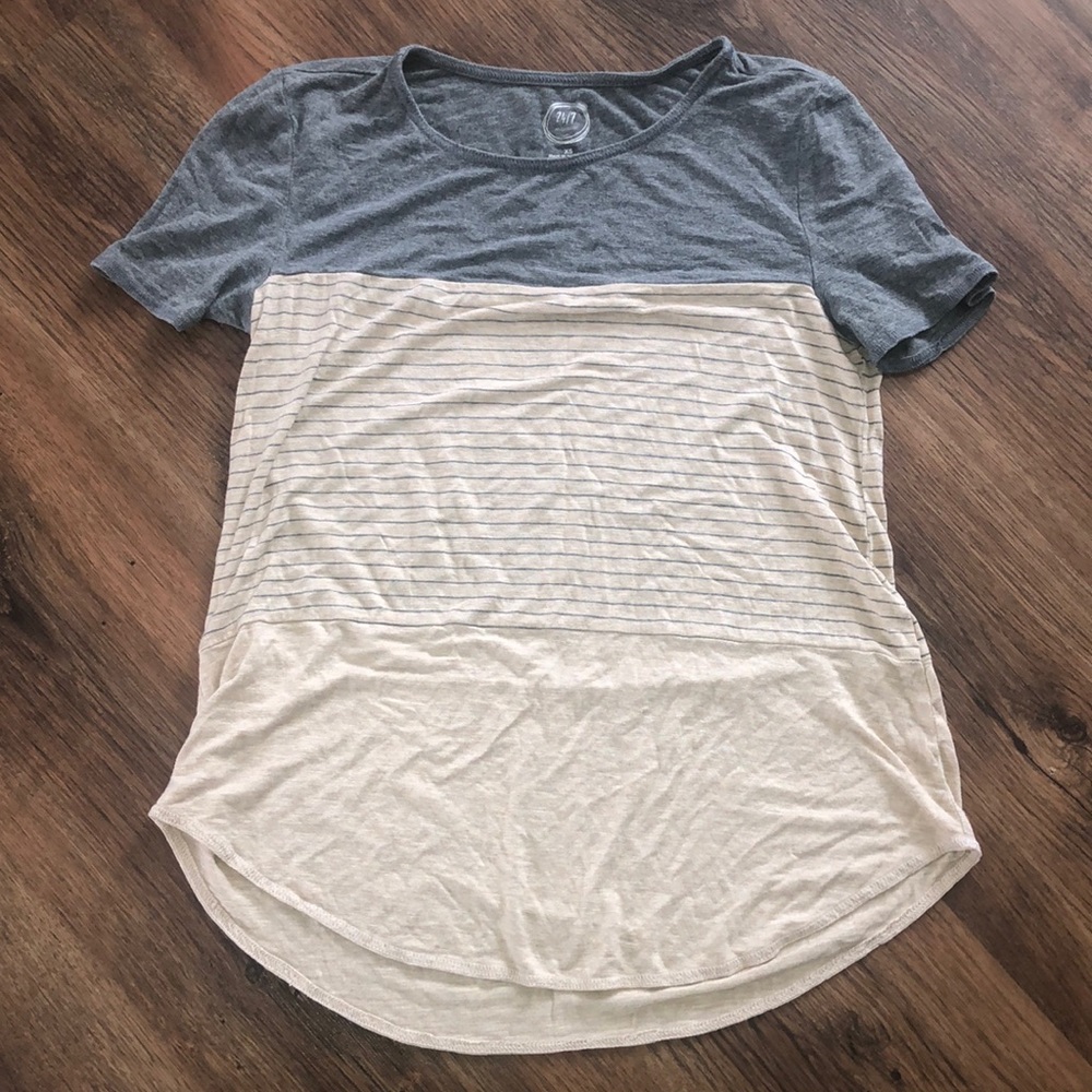 Cute flowy tee